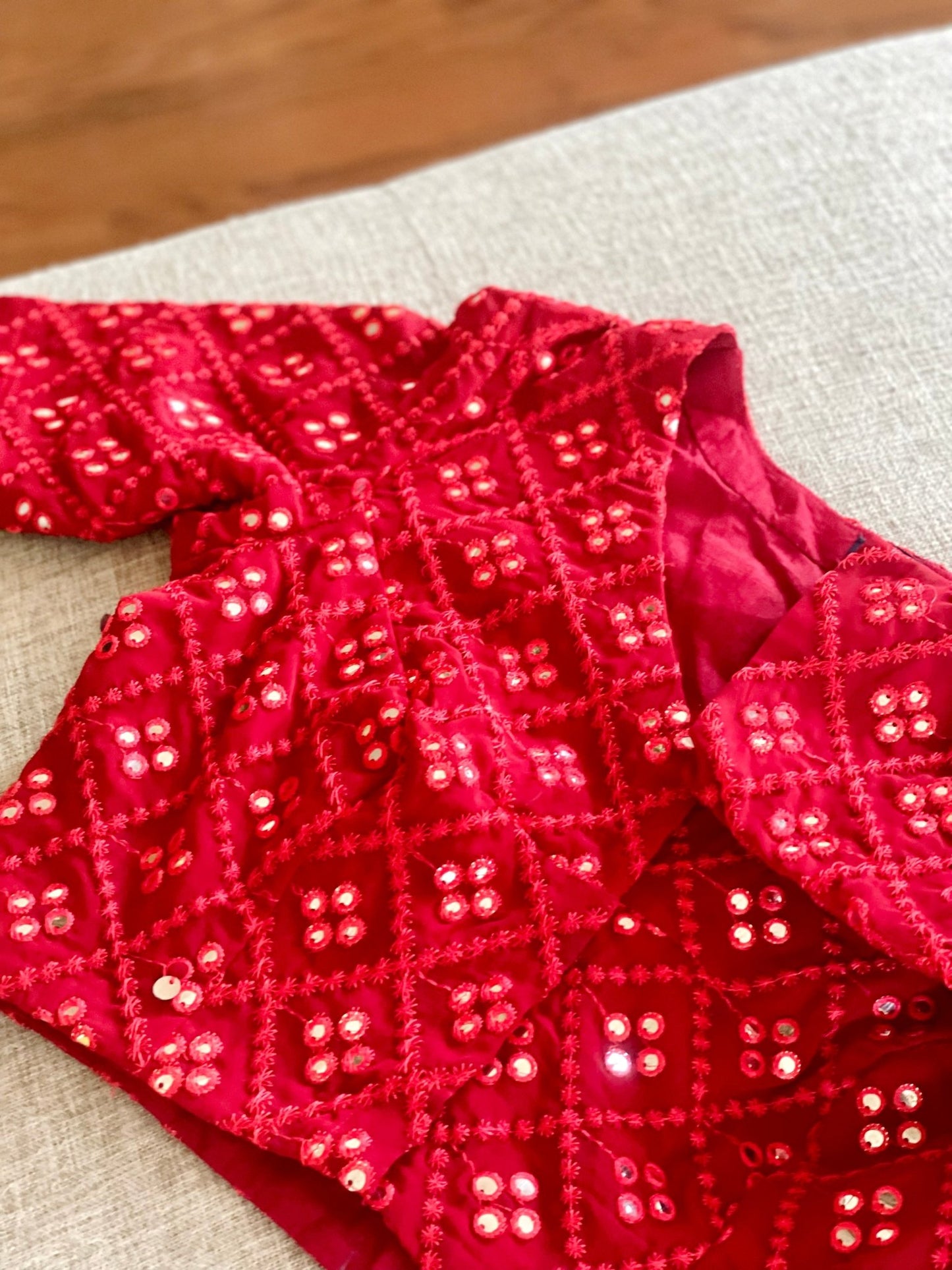 Glimmering delight Blouse with elbow sleeves - Maroon - Million Raagas