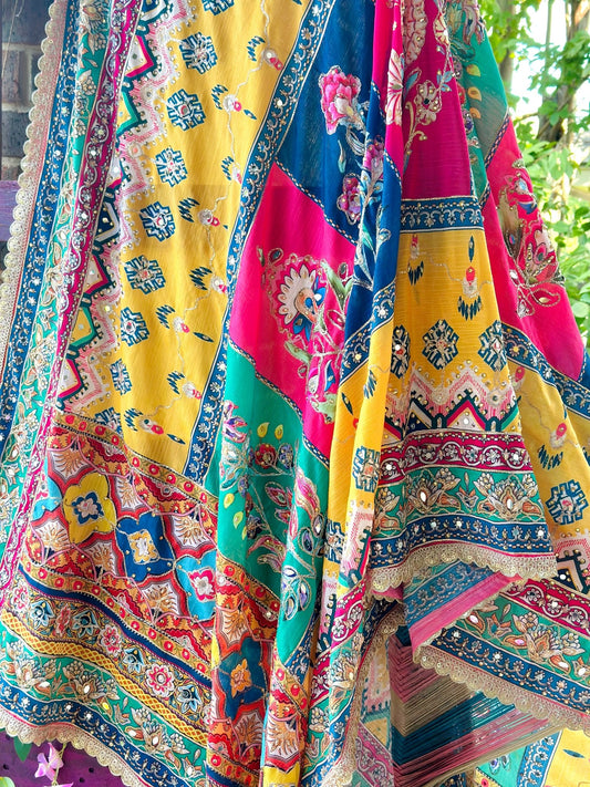Dawn's Melody Mirror handwork dupatta - Million Raagas